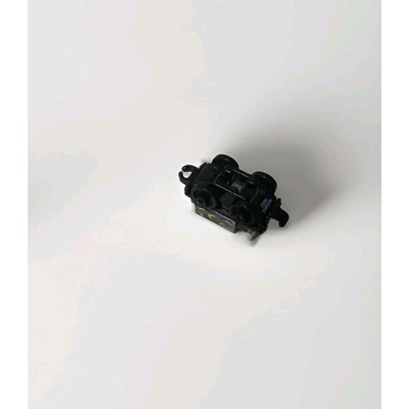 Thomas & Friends Minis Creatures Samson (Gorilla) – Banana-Theme – 2016 Series - Picture 6 of 6